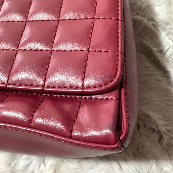 liz claiborne quilted red leather purse - Picture 4 of 12